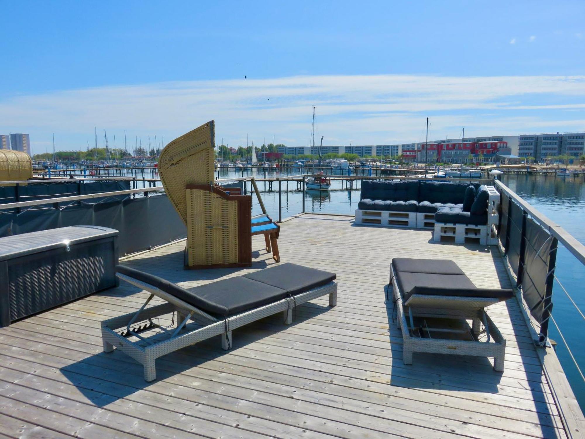 Hotel Hausboot Fehmarn Esterno foto